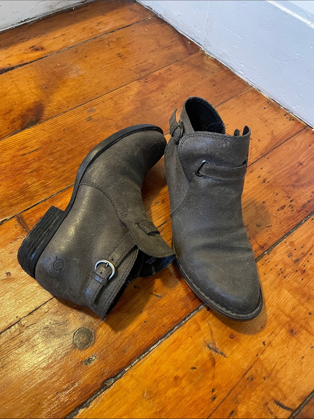 Born Women's Charcoal Gray DISTRESSED Ankle Booties